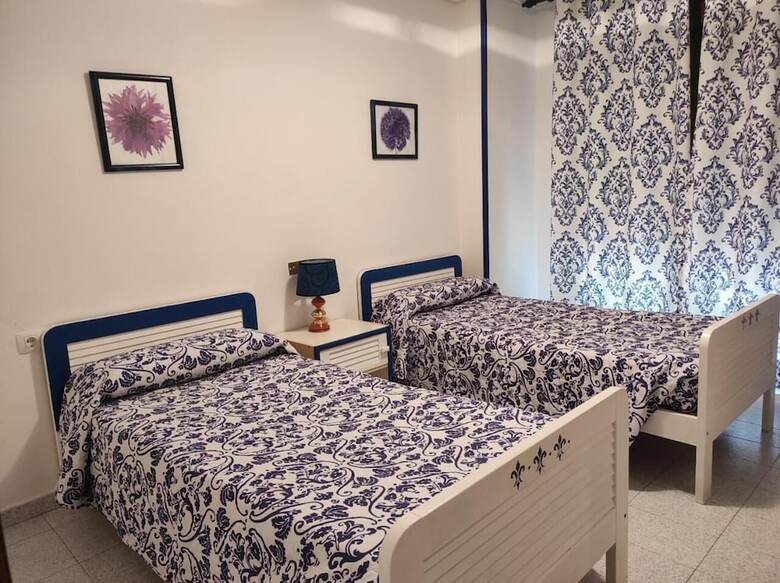 Hostal Restaurante Tanis