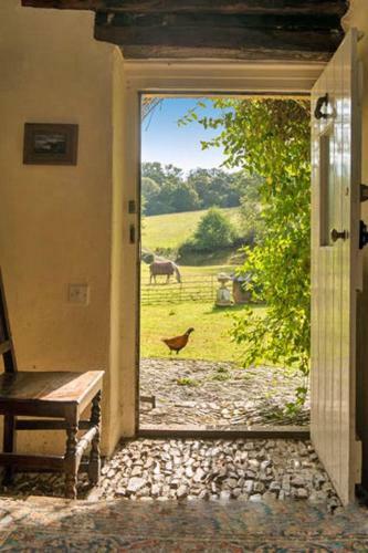 Cheriton Bishop Villa Sleeps 4 Wifi