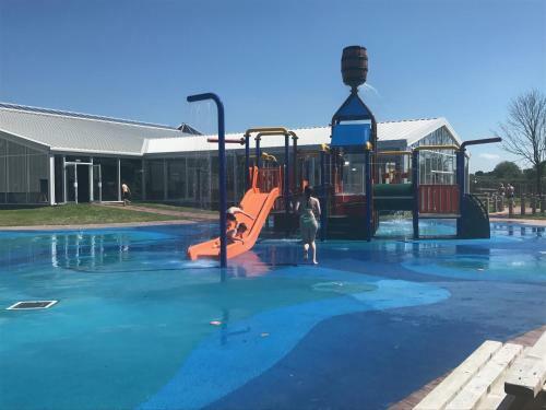 Short Stays Away Flamingoland