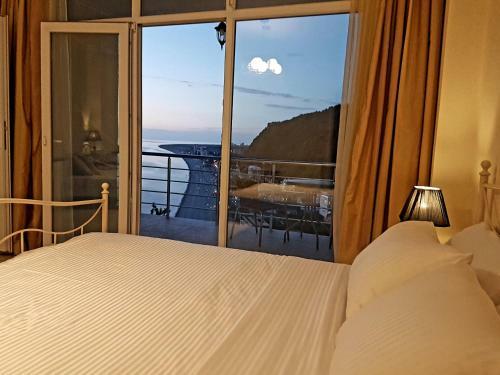 Hotel Calypso Kvariati Inn
