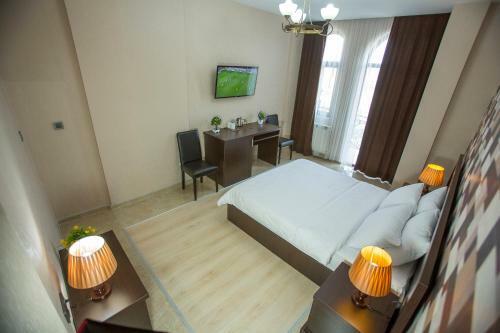 Hotel Ire Palace