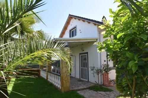 Apartamento Aspri Villa