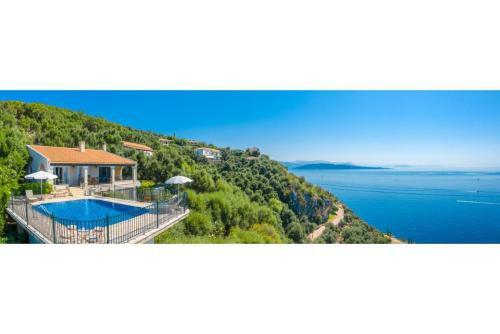 Villa Elpida