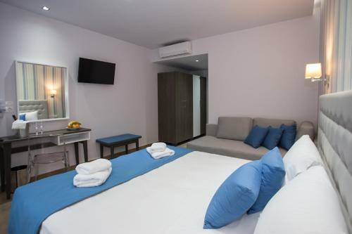 Patiras Deluxe B&B