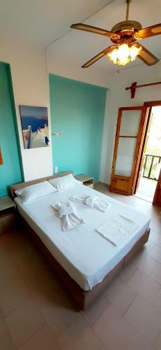 Hostal Pansion Platana