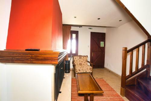 Hostal Anemoessa Traditional Guesthouse