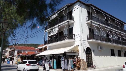 Posada Athina-milina