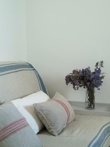 Hostal Tutti Blu Tinos Living Space