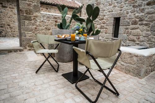 ?orona Boutique Hotel
