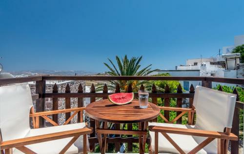 Plaka Suites
