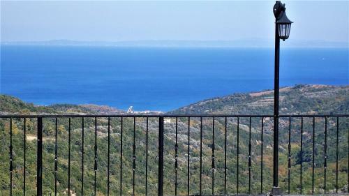 Hostal Guesthouse Amanitis Caesarea