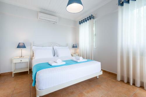 Meganisi Villas