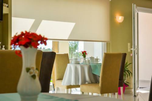 Hostal Agali Rooms