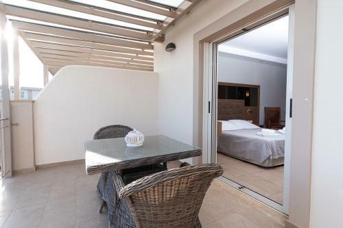 Hotel Zoe Seaside Resort