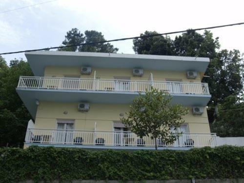 Hotel Anesis
