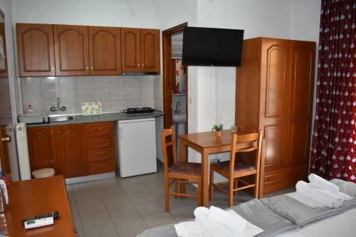Aparthotel Galanis Studios And Apartments