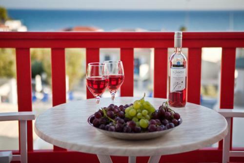 Aparthotel Viva Mare Foinikounta