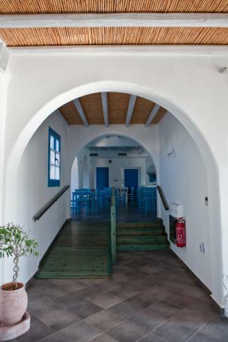Aparthotel Viva Mare Foinikounta