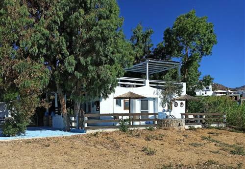 Hostal Alexandros Resort Serifos
