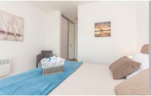 Four-bedroom Holiday Home In Kakma