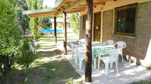 Caba�as Aike San Rafael