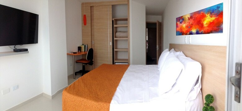 Hotel Apartasuites Cabreromar