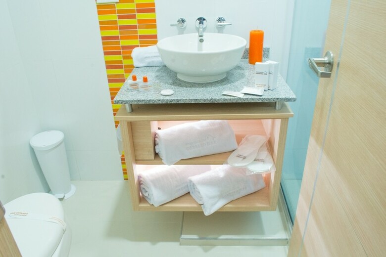 Hotel Apartasuites Cabreromar