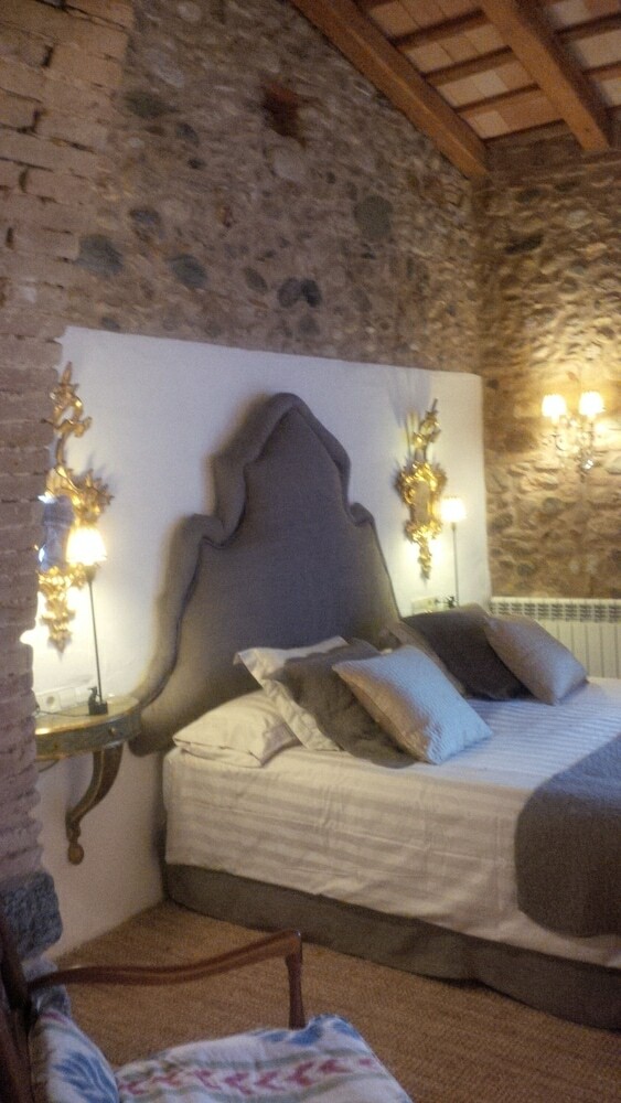 Hotel Can Carb� De Les Olives