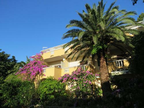Hostal Apartments Palma Novalja
