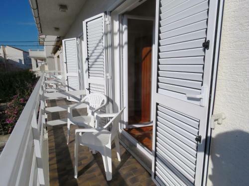 Apartamento Novalja Center