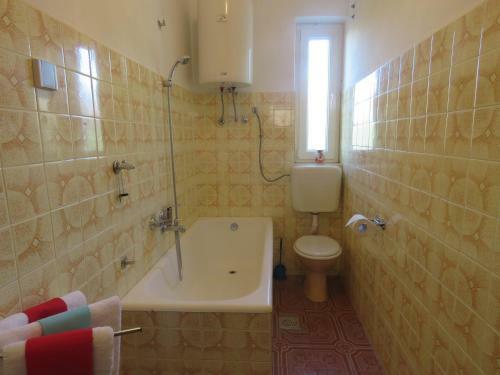 Apartamento Novalja Center