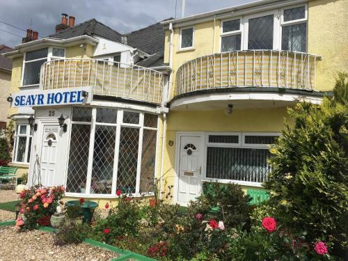 Hostal Seayr Hotel
