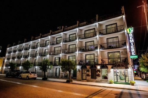 Premiere Motel