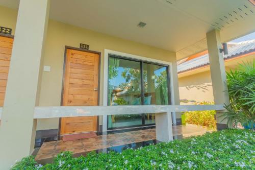 Hotel Tontan Resort Cha-am