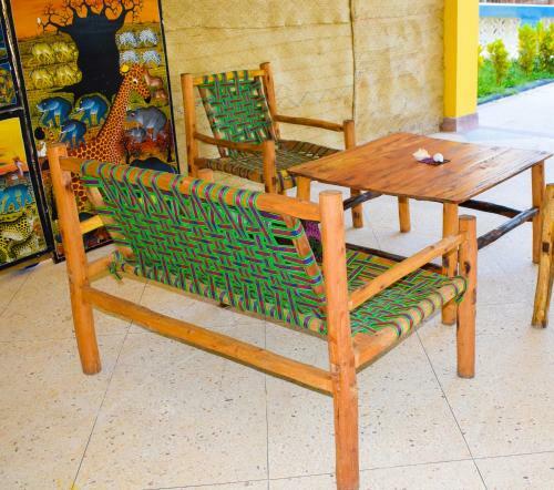 Hostal Bwejuu Beach Palm Villa
