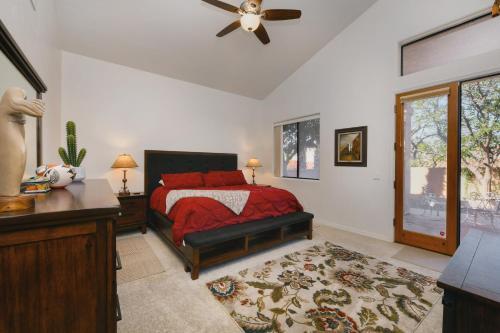 La Paloma Executive