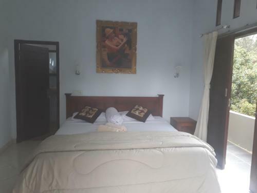 Hostal Sugi Gede Homestay