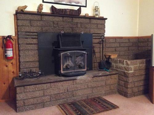 Bear Paw Lodge