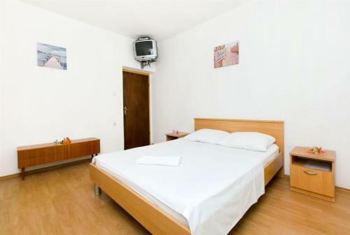 Hostal Apartments Perica