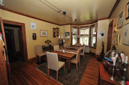 Posada Little Shemogue Inn