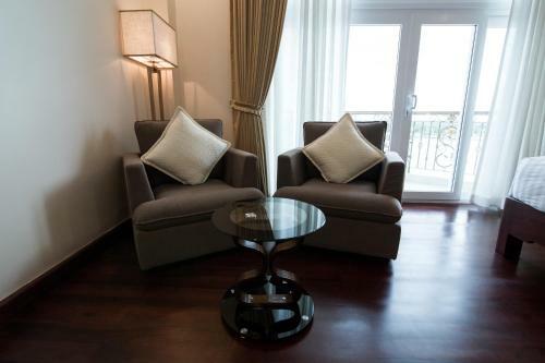 Lbn Asian Hotel