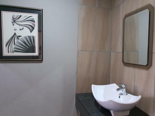 Hostal Fa'trez Guest House & Spa