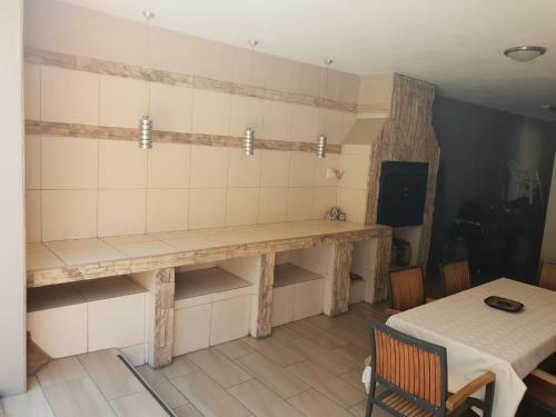 Hostal Fa'trez Guest House & Spa