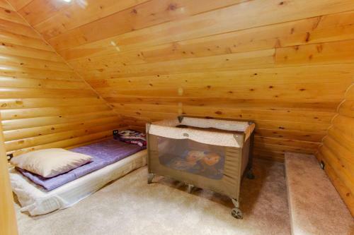Svendsen Lodge