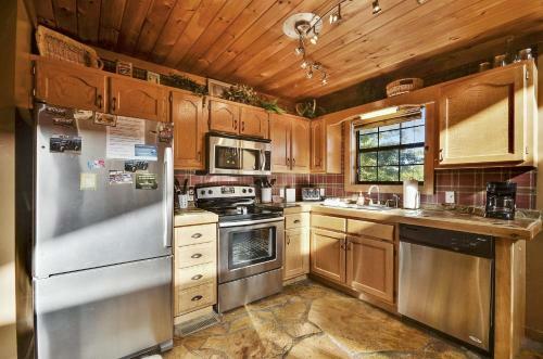 Smoky Retreat Cabin