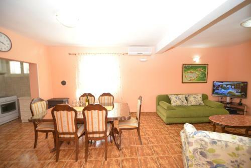 Apartments Delac
