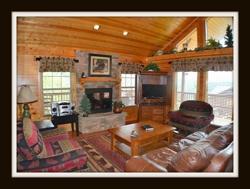 Rocky Top Rendez Cabin