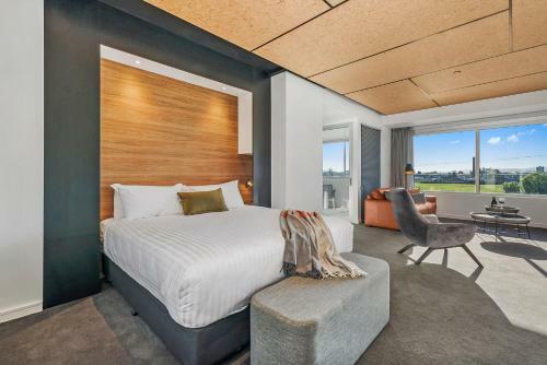 Hotel Peppers Silo