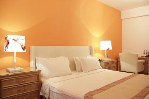Hotel Ritz Sumbe