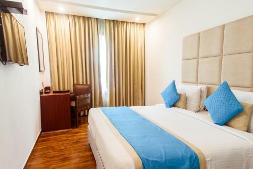Hotel Ascent Biz